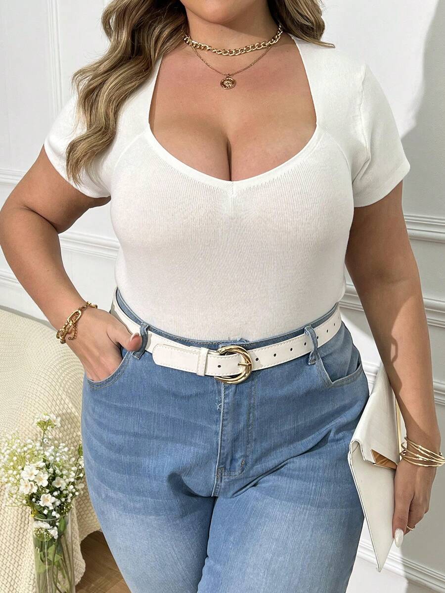 SHEIN Clasi Camiseta de punto de manga corta con cuello de corazón para mujer de talla grande en unicolor para verano - Blanco - Ver 1