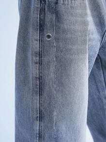 Manfinity Roghcode Y2K Vintage Street Style Men's Light Blue Baggy Jeans With Special 3D Tailoring Design - Light Wash - View 8