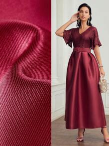 MOTF PREMIUM V-NECK CONTRAST SEQUIN FLARE SLEEVE BUCKLE BELTED DRESS