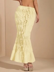 SHEIN BAE Falda cruzada blanca con bordes ondulados, decoración de lazo, estilo sexy y dulce para uso diario