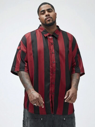 Manfinity VCAY 大码男士编织休闲宽松条纹落肩短袖衬衫，适合夏季和日常穿着