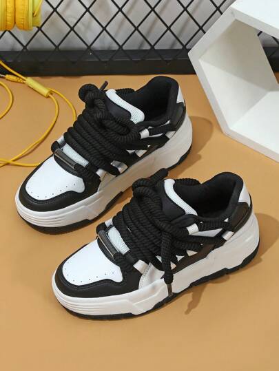 Fall/Winter Classic Black & White Fashionable Casual Outdoor Skateboarding Shoes, Perfect Gift For Festivals. Designed With Wide Laces For A Cool And Unique Look. Suitable For Women's Everyday Wear, Vacation And Sports Activities.,Sneakers For Women