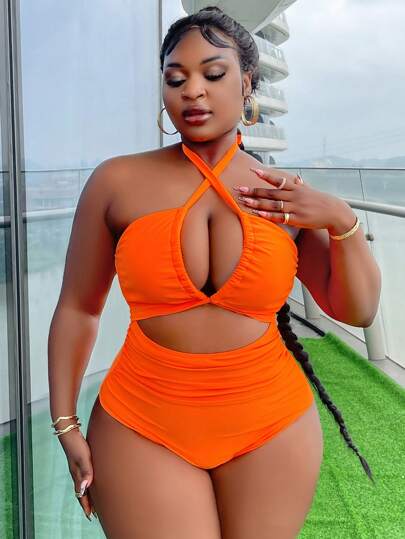 SHEIN Slayr CURVE 大尺碼女款時尚夏季海灘中空露背三點式泳裝