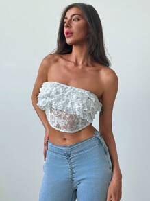 Aloruh Romantic Date Strapless Lace Crop Top With Multi-Layered Lace And Fishbone Fitted Design For Women