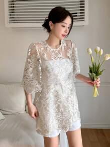 DAZY 女士宽松蕾丝短袖衬衫夏季外出上衣，荷叶边透明 - 米色 - 查看 9