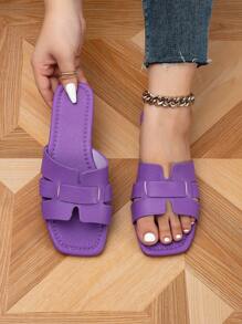 2024新款風格女款涼鞋，適合居家、工作和戶外活動，大尺碼寬幅款涼鞋