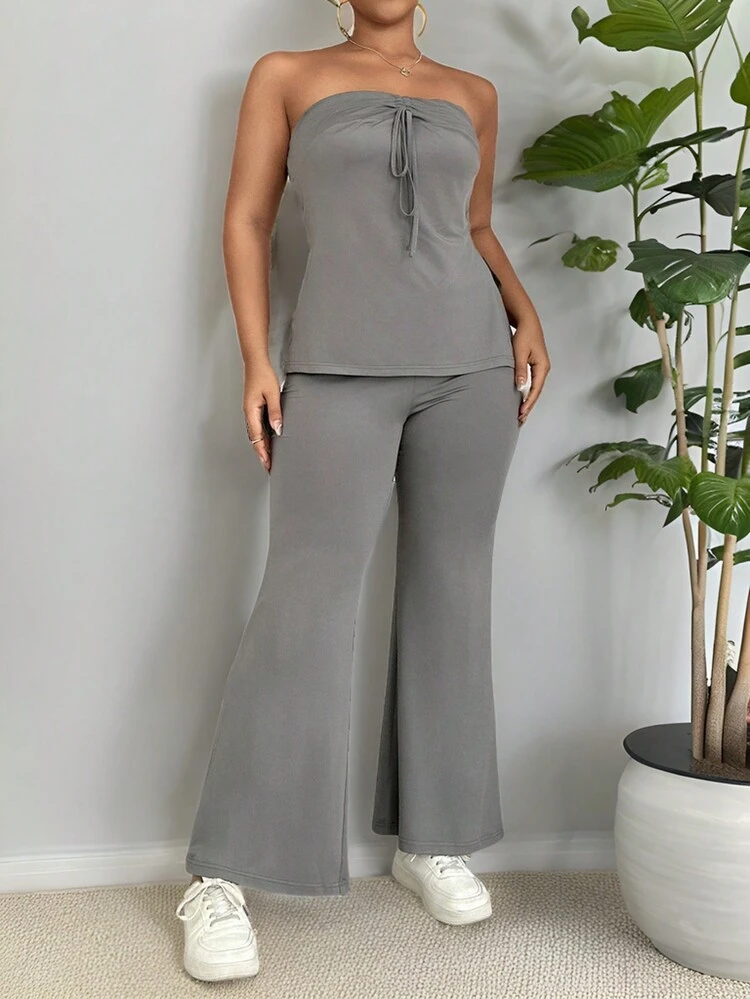 Plus Size Women's Fashionable Simple Solid Color Strapless Top And Flare Pants Set For Summer