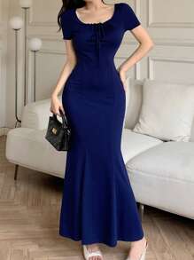 Feyla 女士夏季純色荷葉邊系帶短袖修身長裙，並帶有魚尾設計