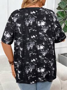 SHEIN CURVE+ 大码女式夏季短袖休闲 T 恤，字母印花，圆领图案 T 恤女式上衣 - 彩色 - 查看 2