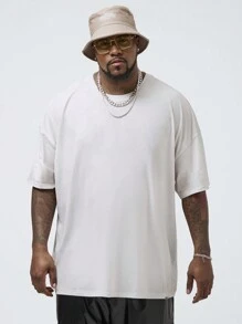 Manfinity VCAY Men's Plus Size Knitted Loose Casual Short Sleeve T-Shirt With Drop Shoulder Pattern Design, Suitable For Summer Daily Wear