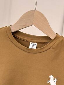 SHEIN Ensemble de t-shirts Young Boy UA de couleur unie en pack multi