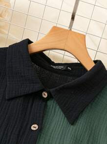 SHEIN LUNE Plus Size Color Block Single-Breasted Casual Short Sleeve Shirt For Summer - Dark Green - View 4