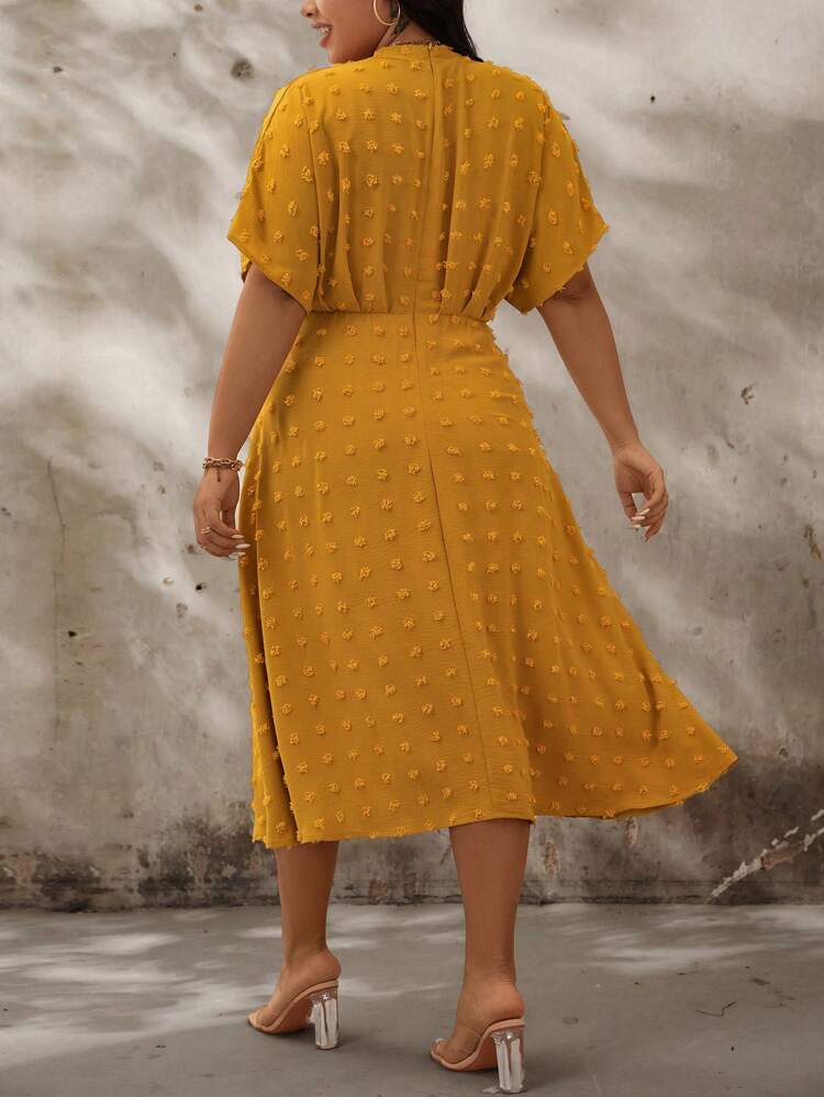 Solid Color V-Neck Pleated Short Sleeve Dress