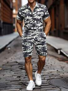Manfinity LEGND Men's Front Button Closure Camo Short Sleeve Romper With Pockets, Summer And Cargo Pants - Black - View 4