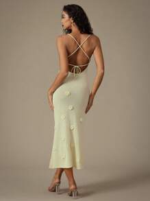 Aveloria Rosie French Beach Holiday Soft Style Waist-Cinching Random Handmade 3D Flower Cami Sweater Dress - Apricot - View 3