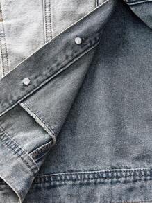 Manfinity Hypemode 男式褪色复古浅蓝色破洞牛仔大码夹克 - 水鴨藍 - 查看 11