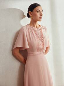 MOTF 純色波浪袖荷葉邊褶皺折疊刺繡細節連衣裙