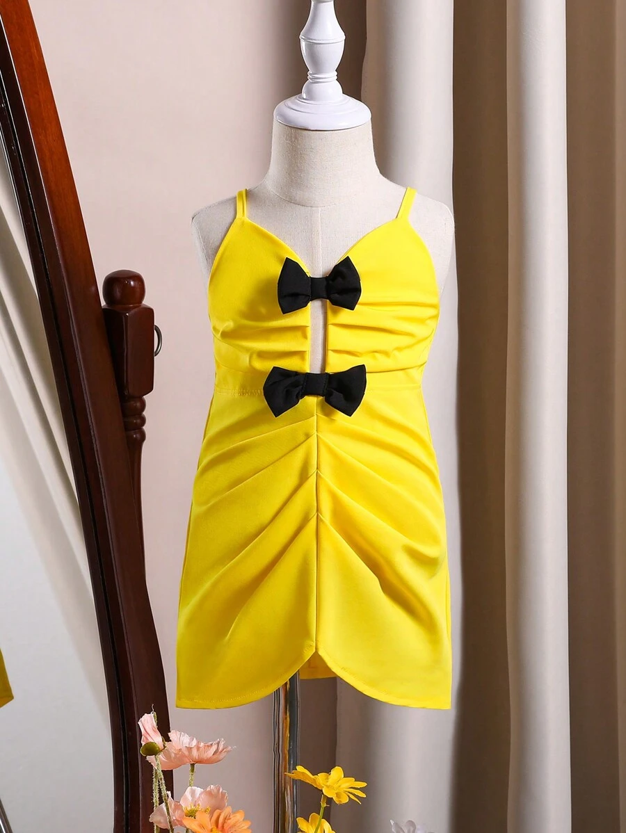 SHEIN 寶寶女孩優雅宮廷風蝴蝶結吊帶裙，適合春夏派對。 - 黃色 - 查看 1
