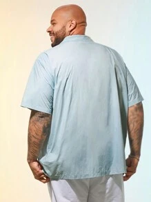 Manfinity VCAY Men's Plus Size Woven Casual Loose Short Sleeve Shirt Plain Shirt - Green - View 3