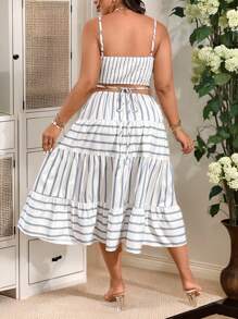 SHEIN Clasi Plus Size Nữ Mùa Hè Sọc Eo Cutout Ruffle Hem Váy Cami Thường Ngày - Xanh và trắng - Xem 2