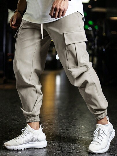 Guys Flap Pocket Drawstring Waist Cargo Pants