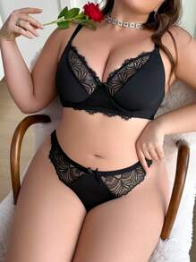 Set de lencería 2 piezas de sujetador con aros y pantie con encaje en contraste, tallas grandes