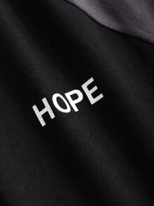 DAZY Camiseta ajustada de mujer con parches, estilo campus de vuelta al colegio, crop tops para mujer, camisetas gráficas de estilo preppy - Negro - Ver 7