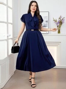 Modelyn 優雅純色蕾絲修邊連衣裙，適用於大尺碼女性，夏季 - 藏蓝色 - 查看 2