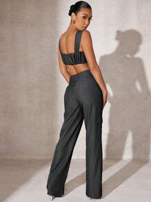 SHEIN Unity 细条纹短款上衣和工装裤两件套