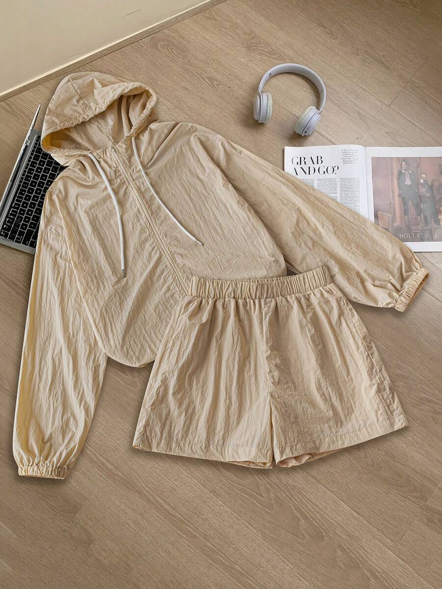 SHEIN Unity Bộ đồ hai mảnh có dây kéo màu trơn có dây rút có mũ trùm đầu và quần short, thường ngày - trắng - Xem 1