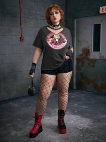 Harley Quinn X SHEIN 大码前卫、深色、时尚灰色宽松针织心形和卡通人物图案镂空 T 恤，夏季 - 黑色 - 查看 4
