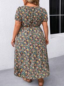 SHEIN CURVE+ Plus Size Women's Summer Casual Daily Dress, Random Print And Simple Style Women Outfit