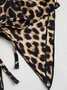 EgrlEra Women's Black Y2K Sexy Sequins 2pcs Deep V-Neck Tie Front Camisole & Mini Skirt Set. Suitable For New Year's Eve Parties, Valentine's Date Nights And Any Party Occasions. Cute And Flattering. - Multicolor - View 3