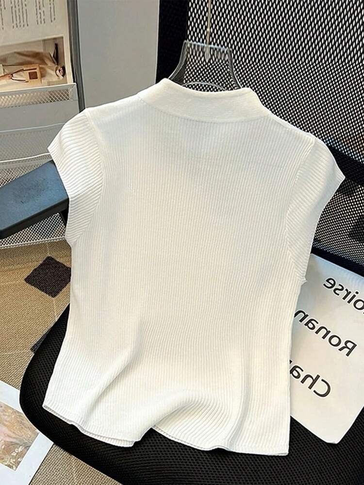 Plus Size Summer Knitted Top With Mesh Splice And Stand Collar