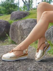 Sandalias de cuña con borde de cuerda dorada para mujer con punta cerrada, suela de plataforma gruesa y cuña - Dorado - Ver 4