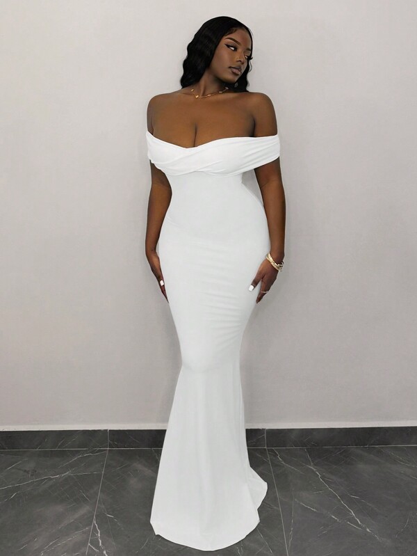 Slaydiva Wedding Women Dresses Elegant One-Shoulder Off-Shoulder Tight White Knitted Fishtail Maxi Skirt Women's Dress