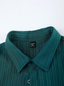 Manfinity RSRT Men's Vacation And Casual Solid Color Short Sleeve Shirt With Shorts Set - Green - View 8