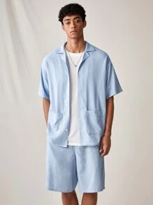 Manfinity RebelGame Men's Fashionable Casual Solid Color Loose Short Sleeve Shirt And Shorts Outfit, Daily Wear - Baby Blue - View 1