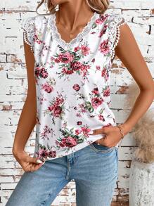 SHEIN Clasi Camiseta elegante y romántica de verano con cuello en V y encaje de contraste exquisito con ajuste delgado en base blanca y flores rojas