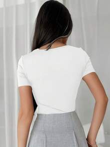 Firerie Camiseta ajustada de cuello cuadrado para mujer con huecos - Blanco - Ver 2