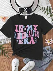 SHEIN Kleine Mädchen lässiges, florales Kurzarm T-Shirt mit Buchstaben-Slogan-Muster