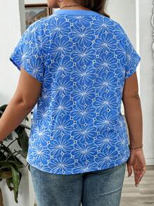 SHEIN LUNE Plus Size 3D Hollow Out Contrast Color Embroidery Thread Shirt With Lapel And Button Opening - Blue and White - View 3