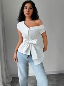 SHEIN ChicEase Blusa de un hombro de unicolor con tirante asimétrico, de moda de verano - Blanco - Ver 3