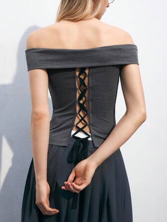 Maija 女性露肩上衣，背面帶系帶