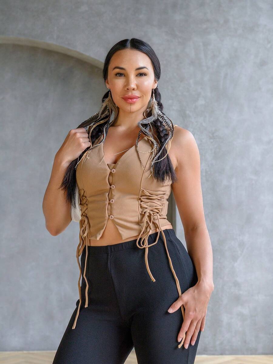 SHEIN x Marika Sila SHEIN MOD Retro Vintage Clothes Crossed Frenulum Drawstring Side Crop Tank Top - Khaki - View 1