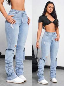 SHEIN EZwear Lässig Jeans für Damen mit zerrissenem Detail, Falten und Reißverschlusstaschen - Helle Waschung - Übersicht 1