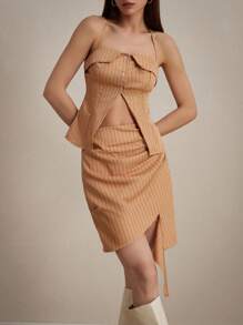 SHEIN Privé Random Vintage College Style Striped Off-Shoulder Top With Split Foldover Collar And Ruched Bodycon Mini Skirt Two-Piece Set - Brown - View 5