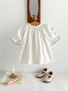 Cozy Pixies Blue Bohemian Embroidery Pattern Baby Girl's Casual Lantern Sleeve Top With Ruffle Collar, All-Match And Versatile, Suitable For Outdoor, Home, And Vacation Wear In Summer - White - View 2