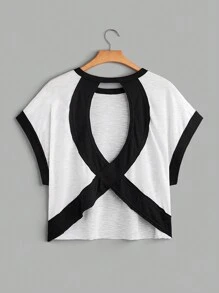 SHEIN Essnce Women's Summer Casual Fit Short Sleeve Batwing Top With Hollow Back And Contrast Color Round Neck Summer T Shirts Summer Women Summer Fits Summer Women Tops Summer Women Black And White - Black and White - View 1