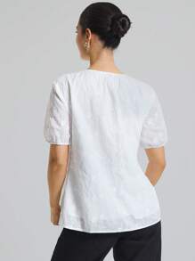 MaterniChic Camisa de maternidad elegante para trabajar y madura con cuello redondo y manga corta con botonadura frontal